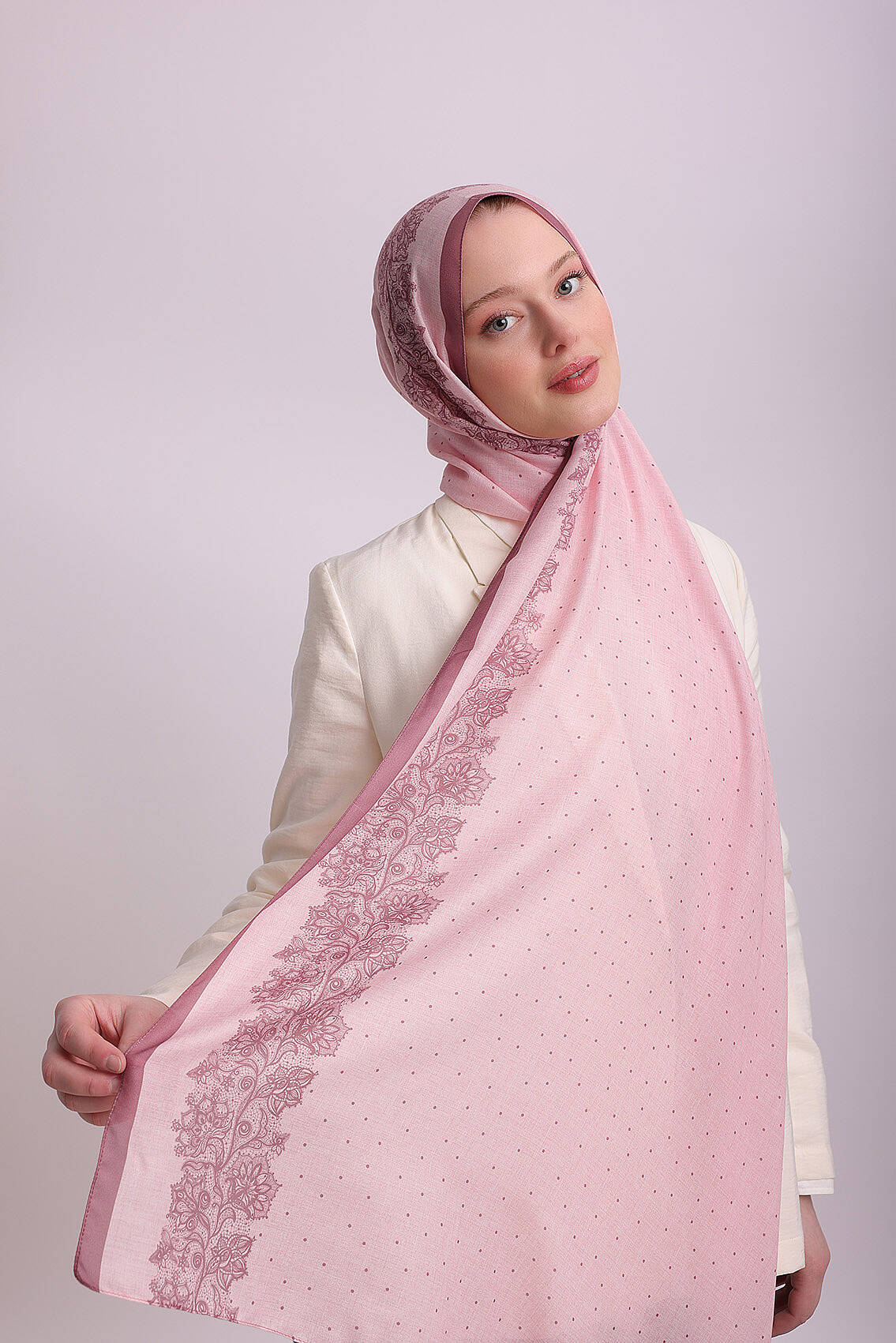 Dantel Puan Desenli Tek Taraflı Şal - Pembe