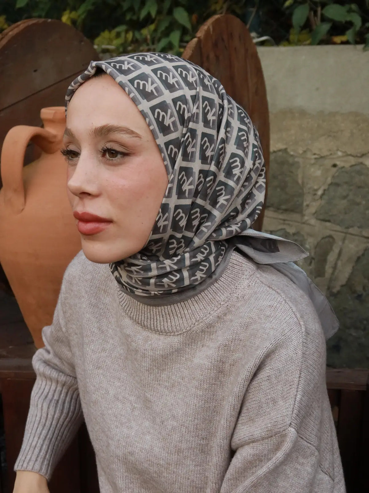 Monark Mk Desen Lina Eşarp Antik Bej
